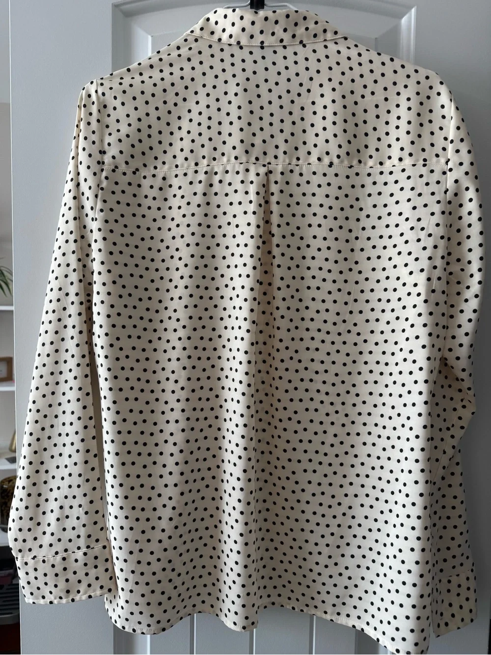 EXPRESS Polka Dot Portofino Shirt Buttery Soft!